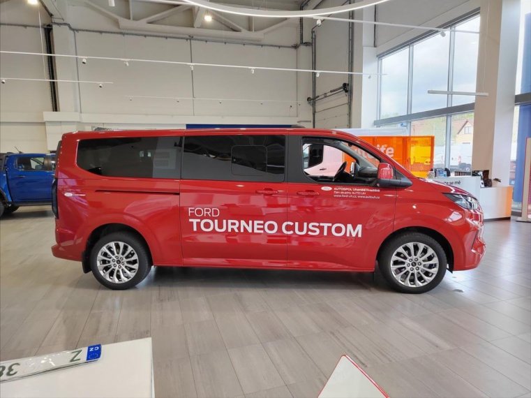Ford Tourneo Custom fotka