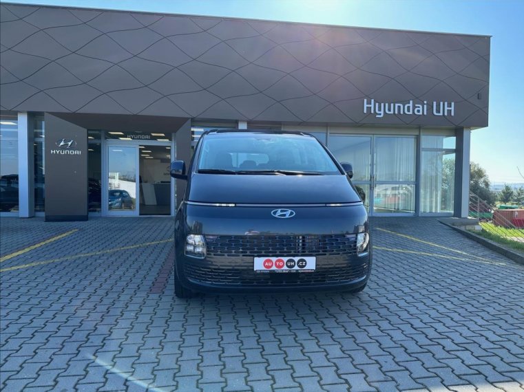 Hyundai Staria fotka