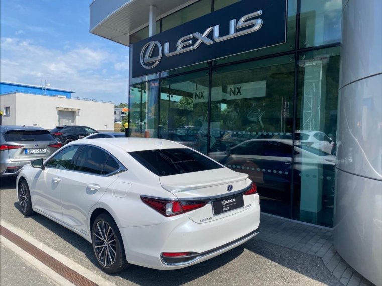 Lexus ES 300h fotka