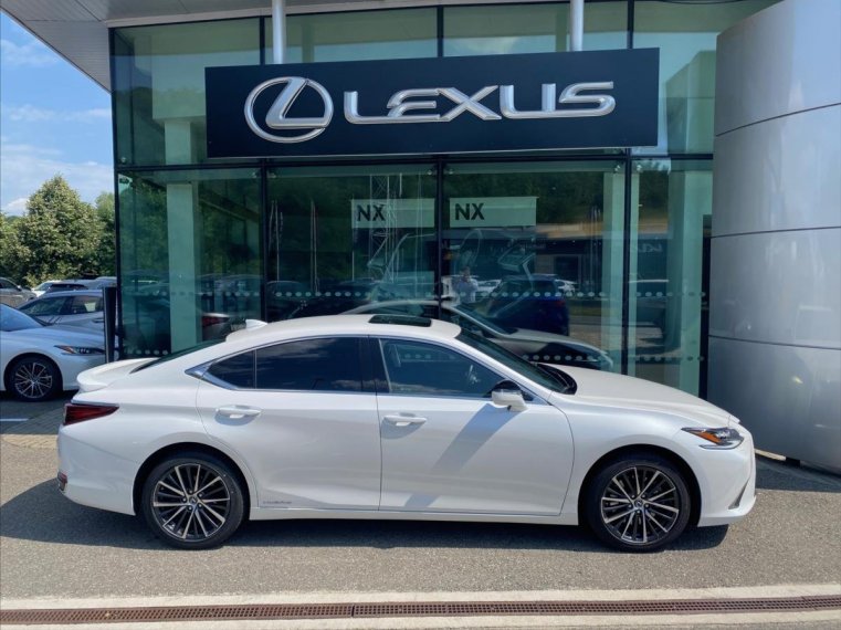 Lexus ES 300h fotka