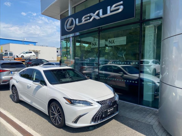 Lexus ES 300h fotka