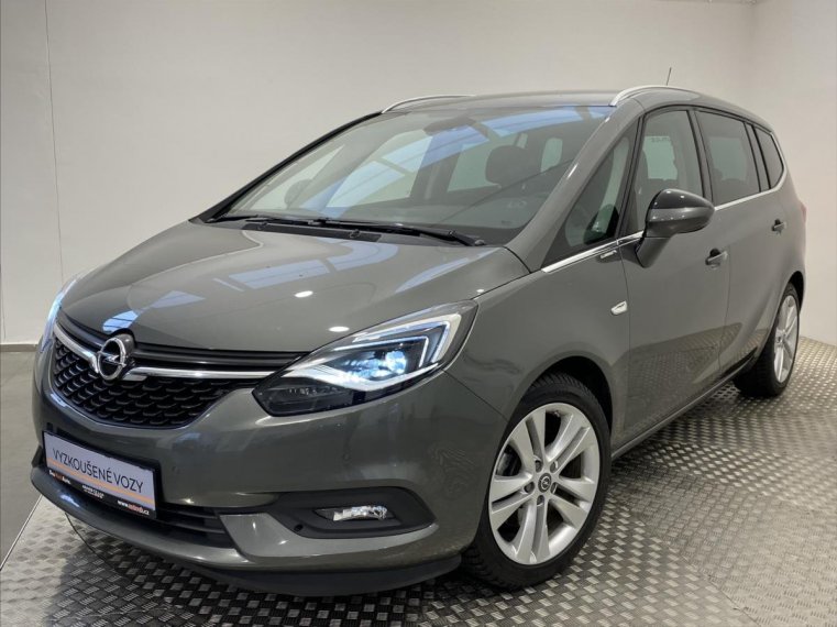 Opel Zafira fotka