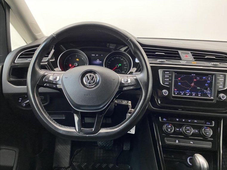 Volkswagen Touran fotka