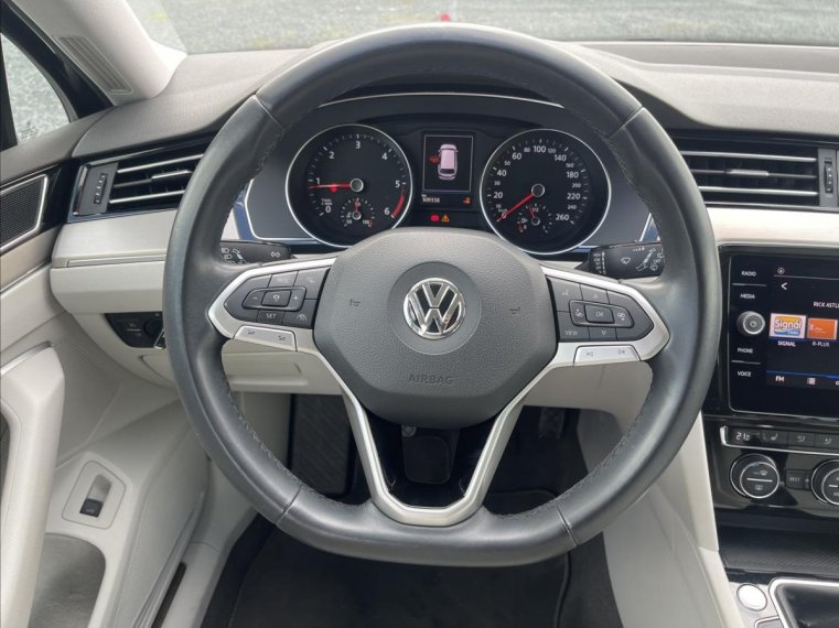 Volkswagen Passat fotka