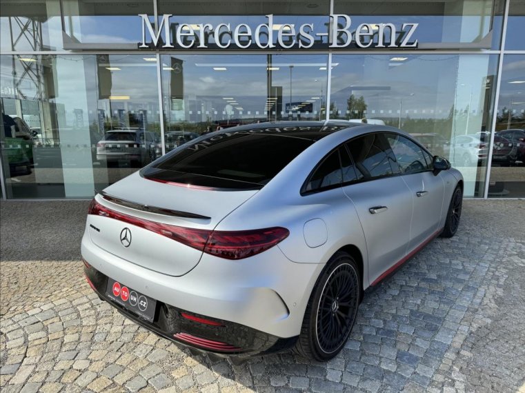 Mercedes-Benz EQE fotka