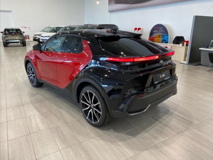 C-HR foto