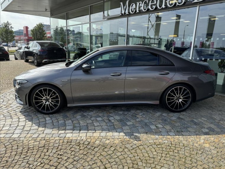 Mercedes-Benz CLA fotka