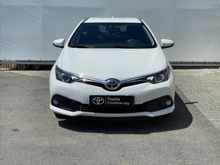 Toyota Auris fotka