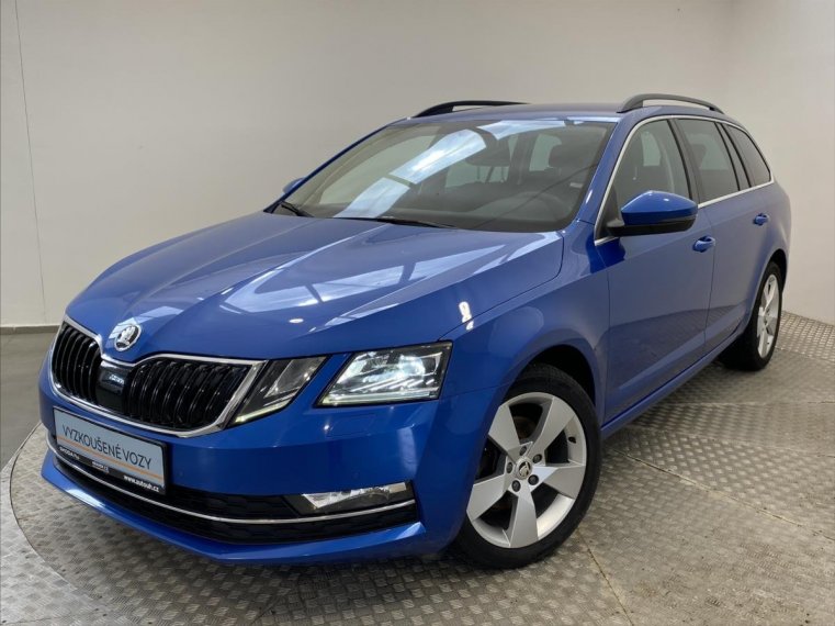 Škoda Octavia fotka