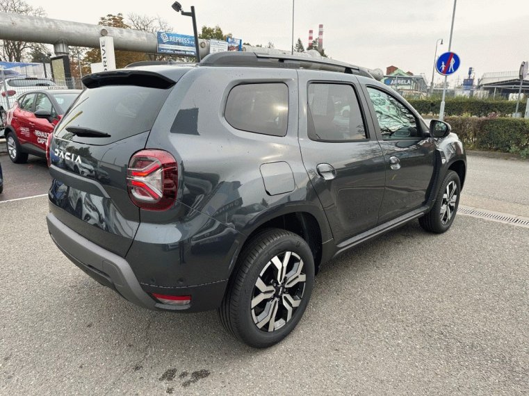 Dacia Duster fotka