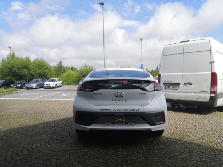 Hyundai IONIQ fotka