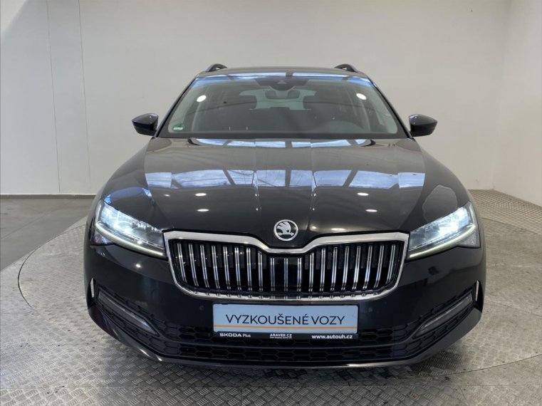 Škoda Superb fotka