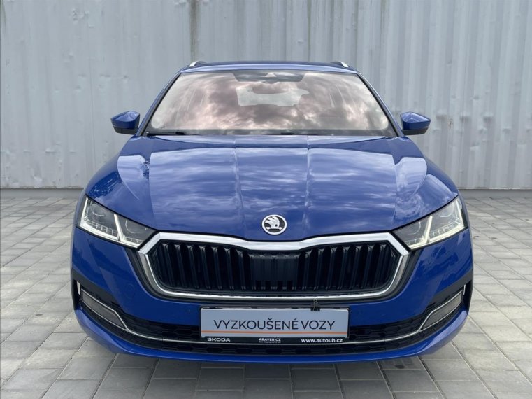 Škoda Octavia fotka