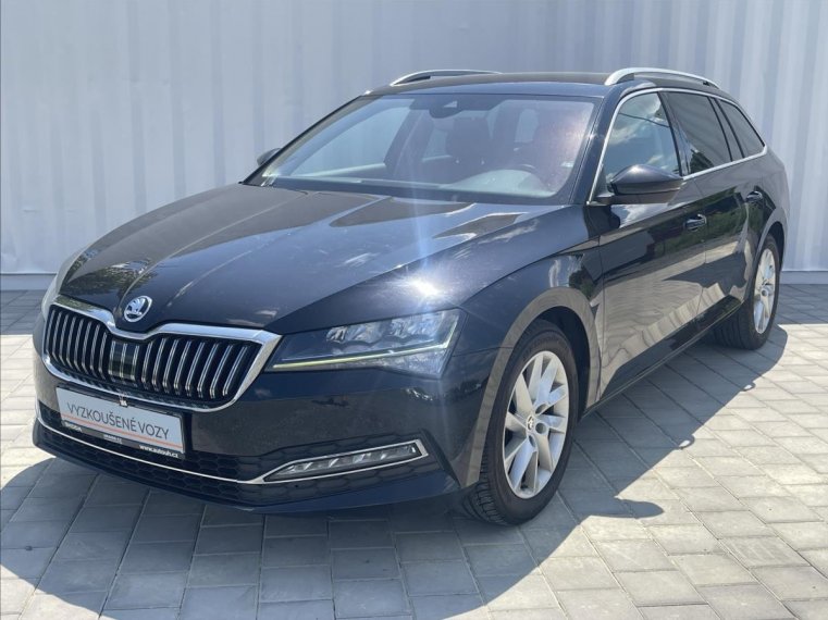 Škoda Superb fotka