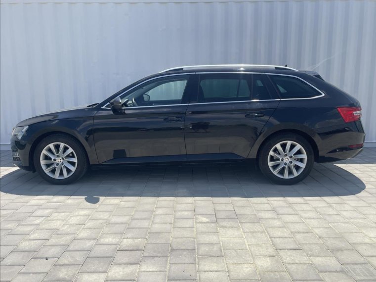 Škoda Superb fotka