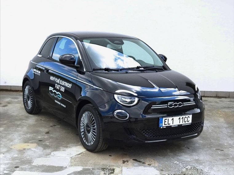 Fiat 500e fotka