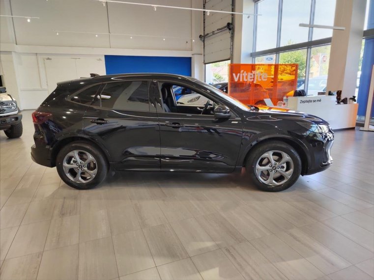 Ford Kuga fotka