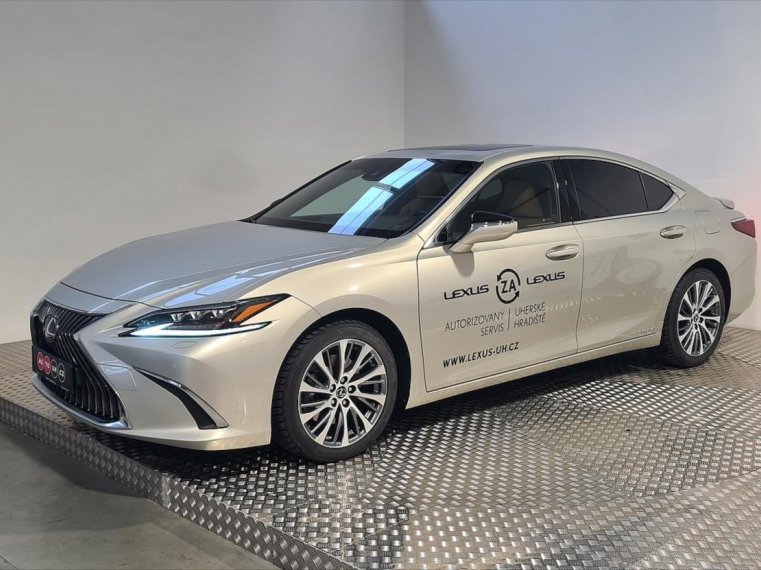 Lexus ES 300h fotka