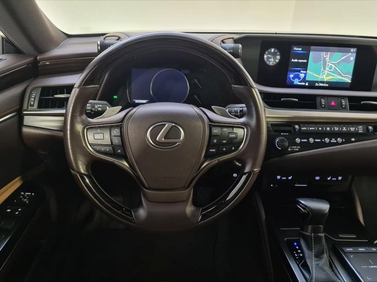 Lexus ES 300h fotka