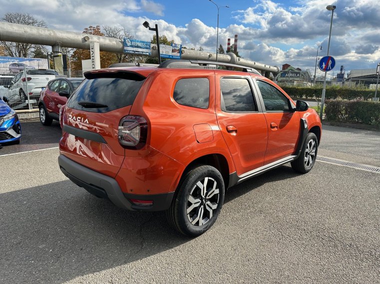 Dacia Duster fotka