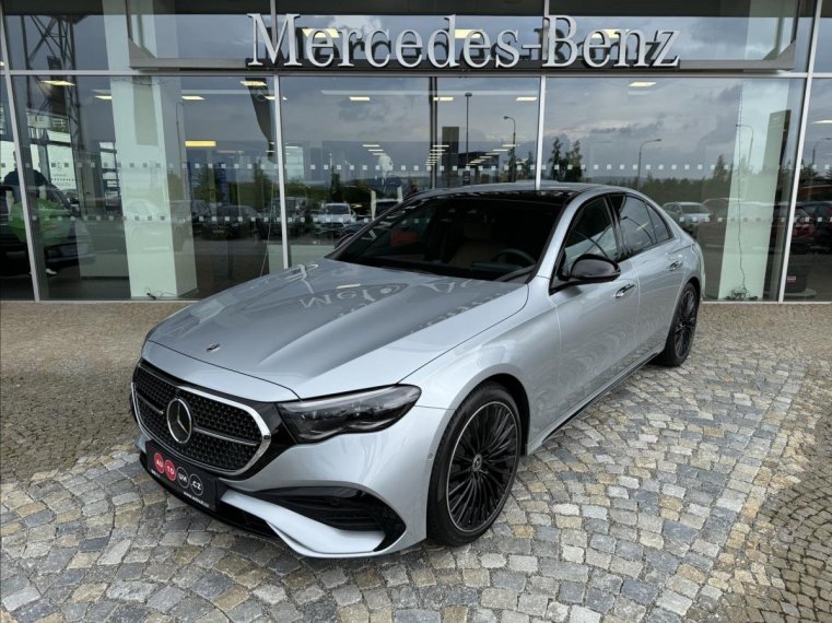 Mercedes-Benz Třídy E fotka