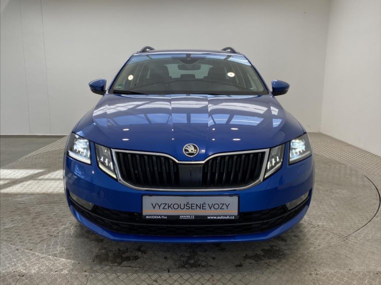 Škoda Octavia fotka