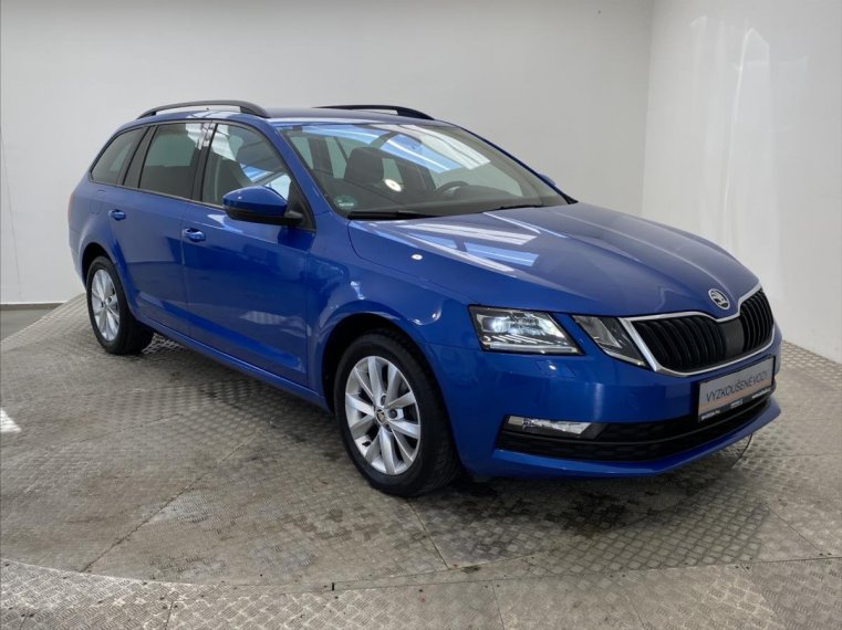 Škoda Octavia fotka