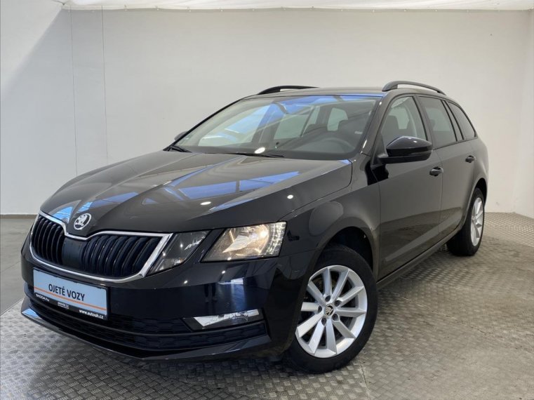 Škoda Octavia fotka