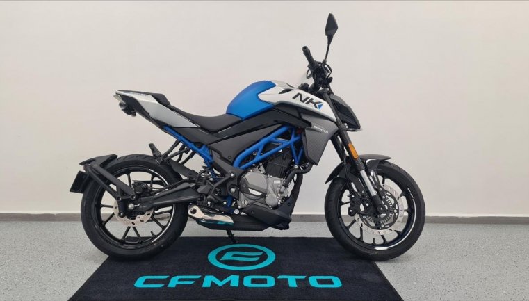 CFMOTO 300NK fotka