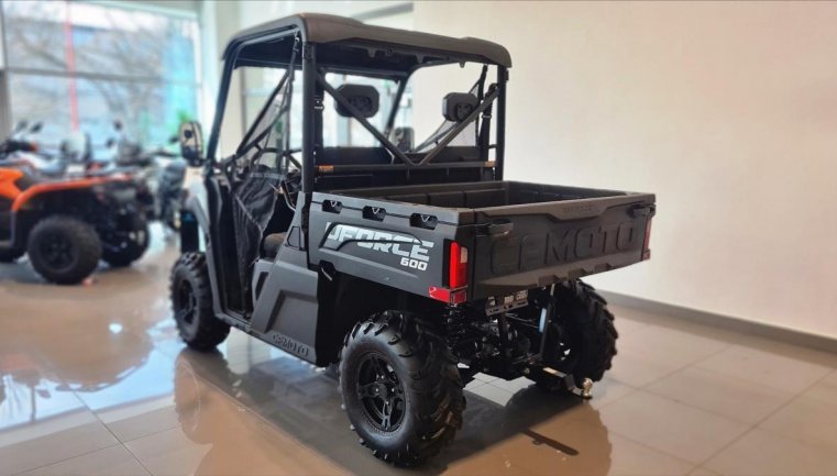 CFMOTO UTV625 fotka