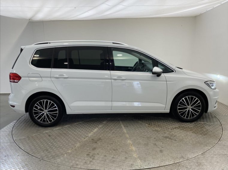 Volkswagen Touran fotka