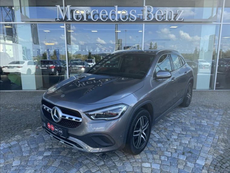 Mercedes-Benz GLA fotka