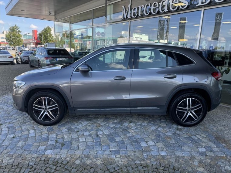 Mercedes-Benz GLA fotka