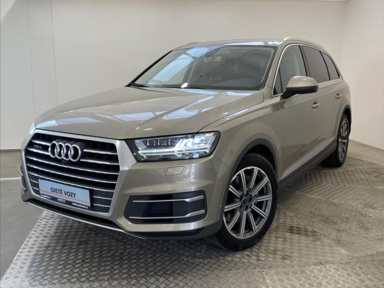 Audi Q7 fotka