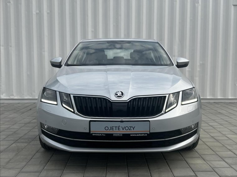 Škoda Octavia fotka