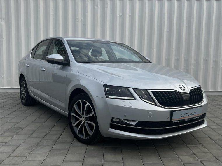 Škoda Octavia fotka