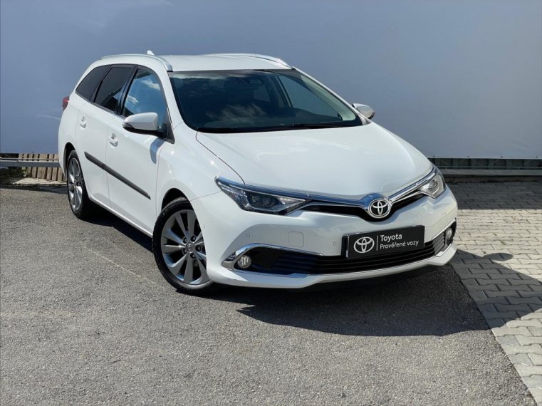 Toyota Auris fotka