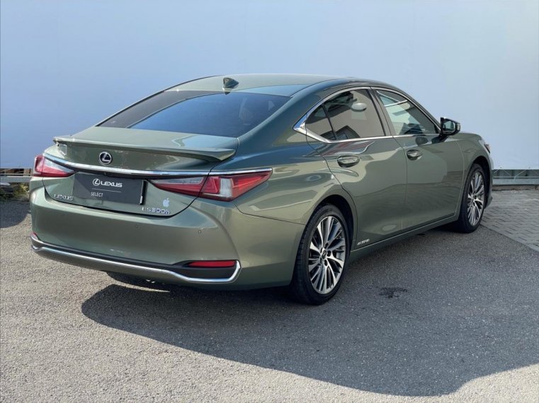 Lexus ES 300h fotka