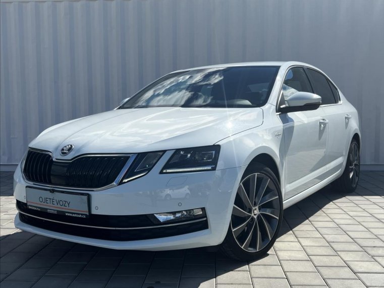 Škoda Octavia fotka