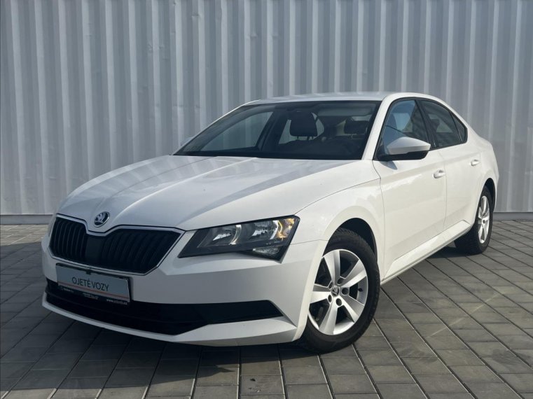 Škoda Superb fotka