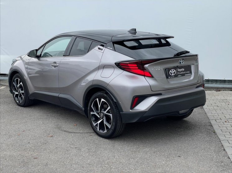 C-HR foto