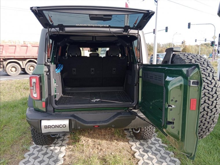 Ford Bronco fotka