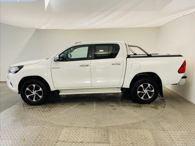 Toyota Hilux fotka