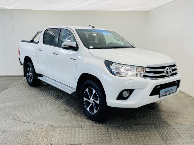 Toyota Hilux fotka