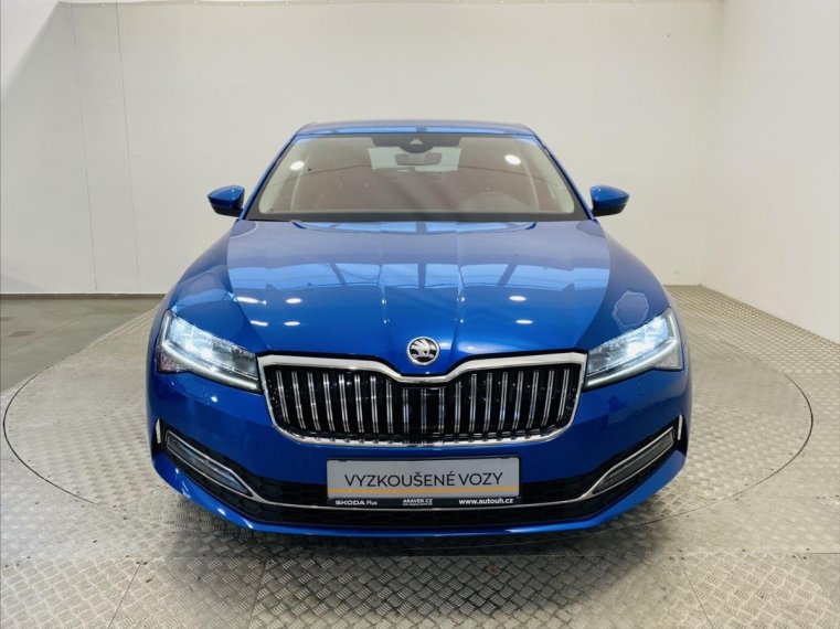 Škoda Superb fotka