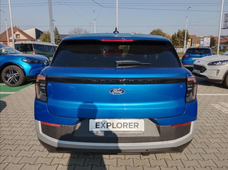 Ford Explorer fotka