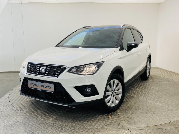 SEAT Arona fotka