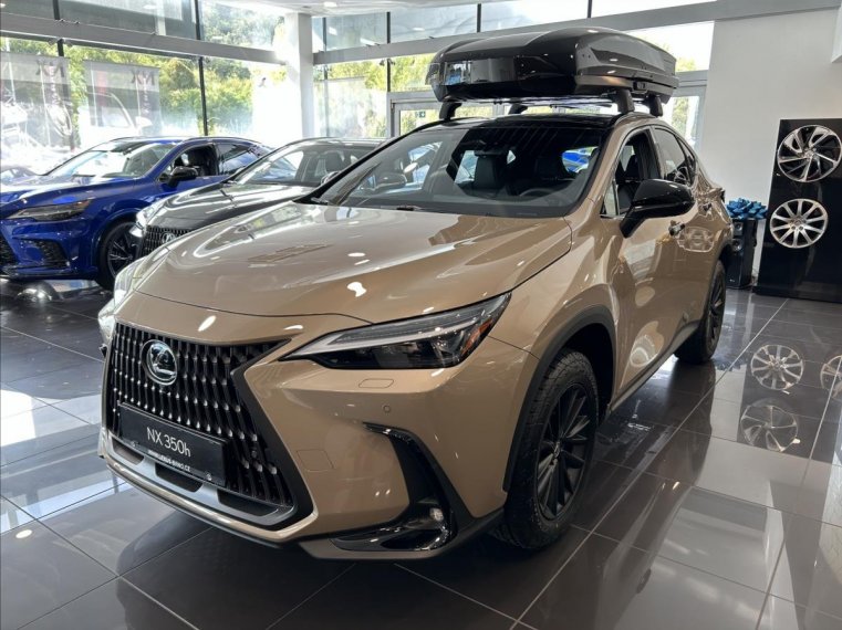 Lexus NX 350h fotka