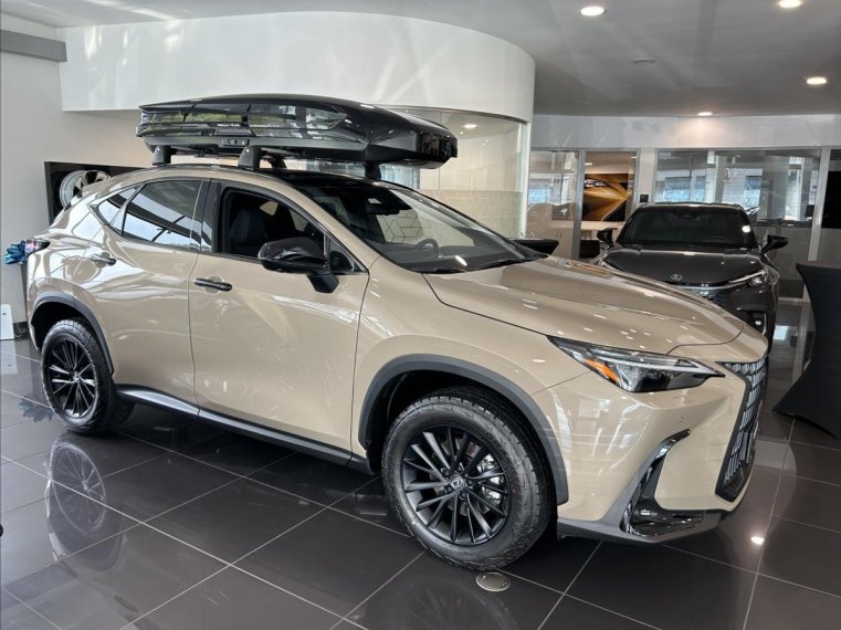 Lexus NX 350h fotka