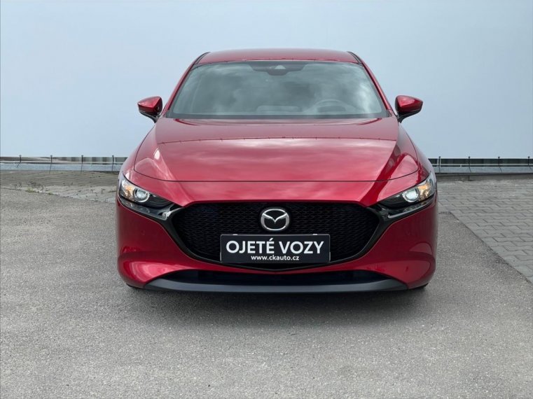 Mazda 3 fotka